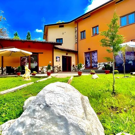 Acri Agriturismo Tre Elle מראה חיצוני תמונה