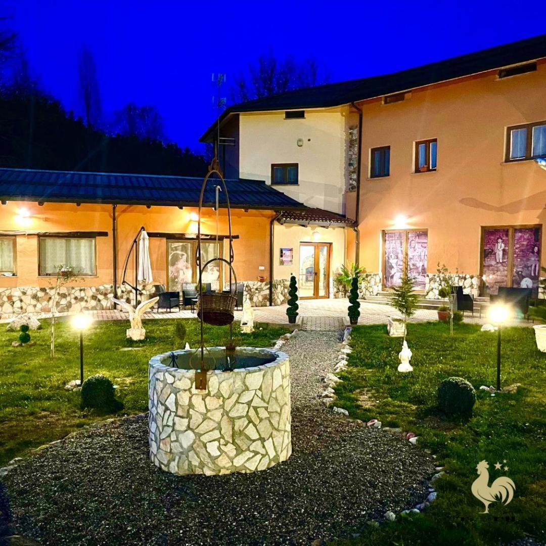 Acri Agriturismo Tre Elle מראה חיצוני תמונה